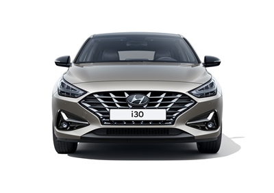 The new Hyundai i30 pictured from the front, showing its bold design.