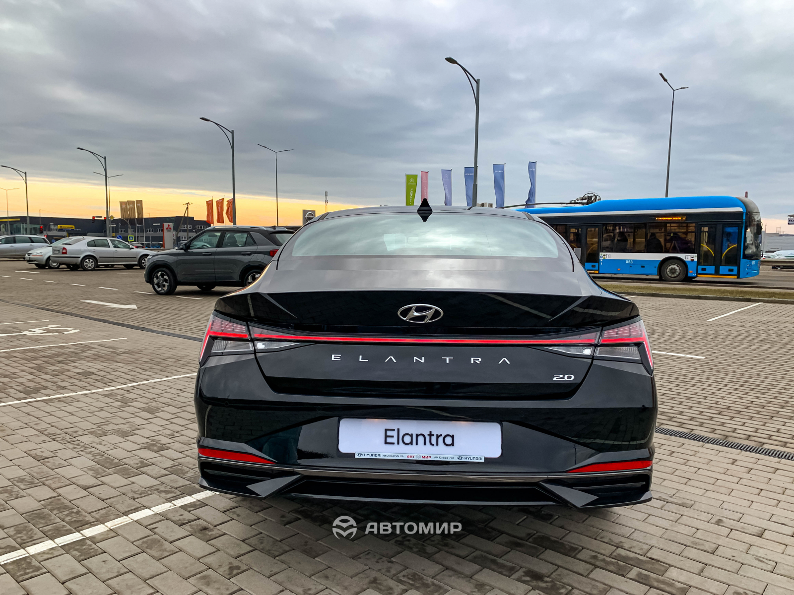 Hyundai Elantra Premium в наявності у автосалоні! | Едем-Авто - фото 13